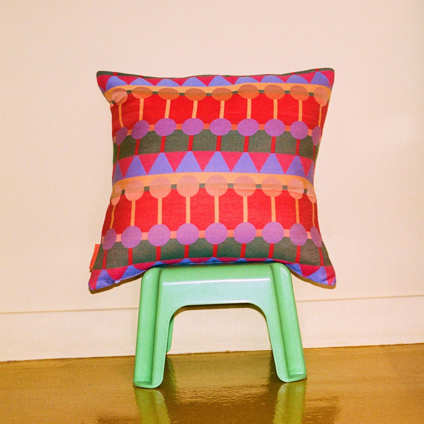 ERE Cushion
