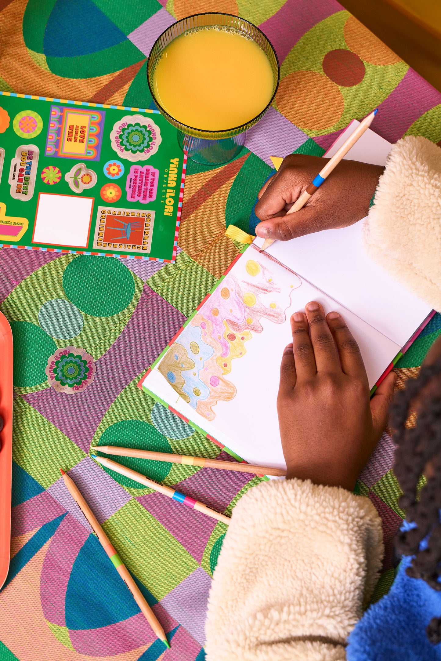 Kaleidoscopic Bloom Colouring Pencils